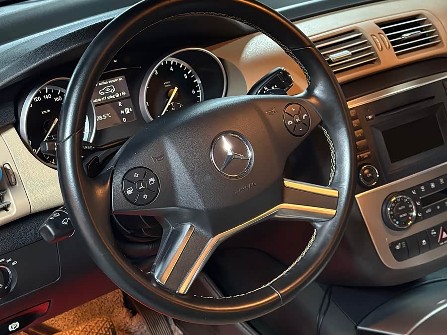 Mercedes-Benz R Class 2013 #5 Mercedes-Benz R Class 2013 immagine di auto #5