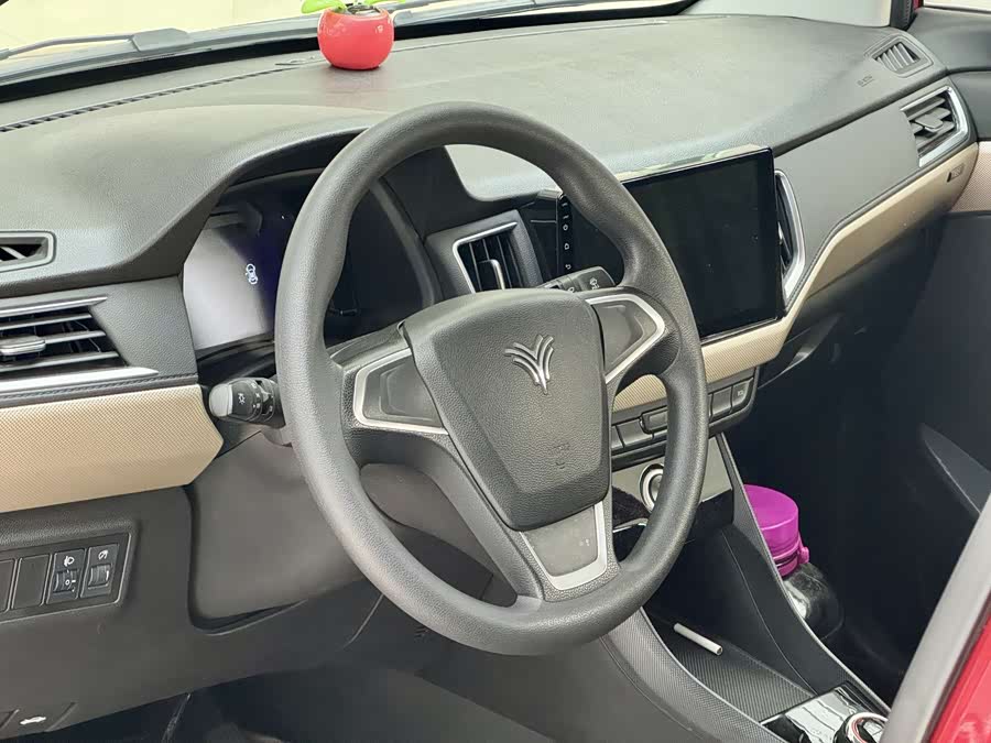 哪吒汽车 哪吒N01 2020 汽车图片 #5