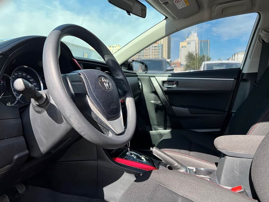 Toyota Corolla 2018 #5 Toyota Corolla 2018 car image #5