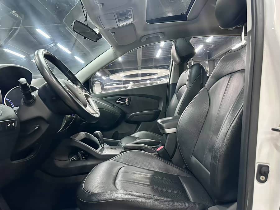 Hyundai ix35 2016 imagem de carro #5