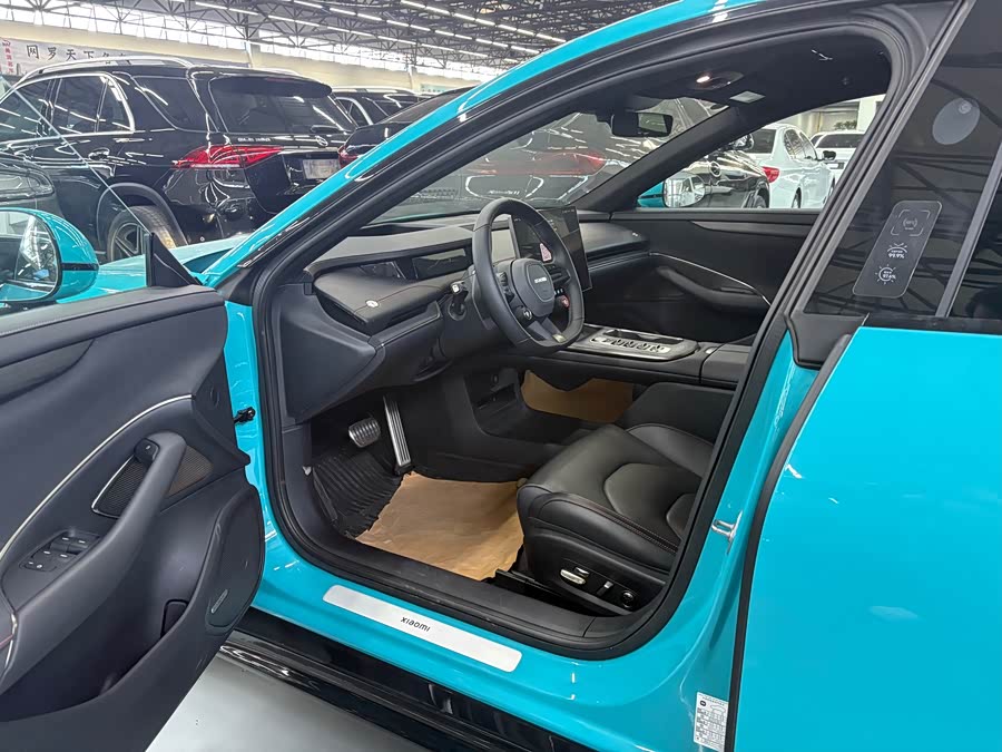 MI SU7 2024 car image #5