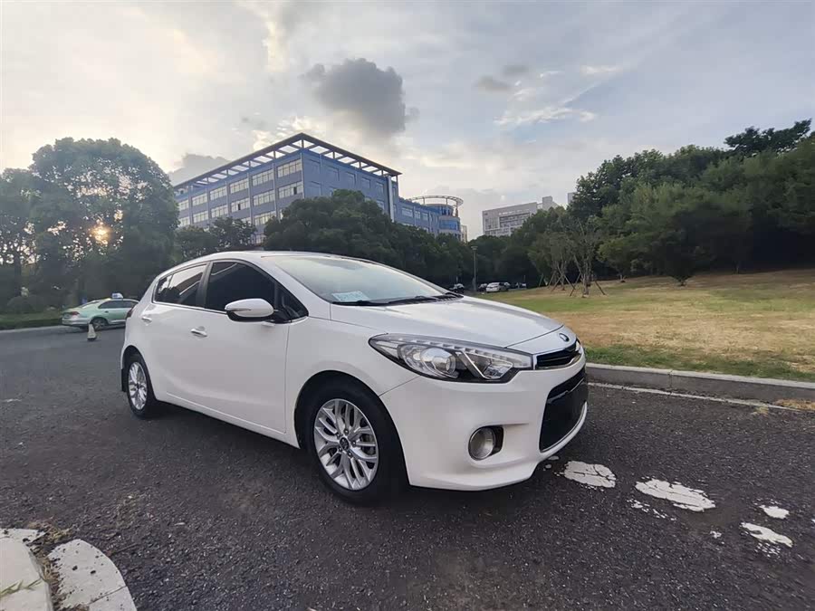 Kia Forte Koup 2015 imagen de coche #5