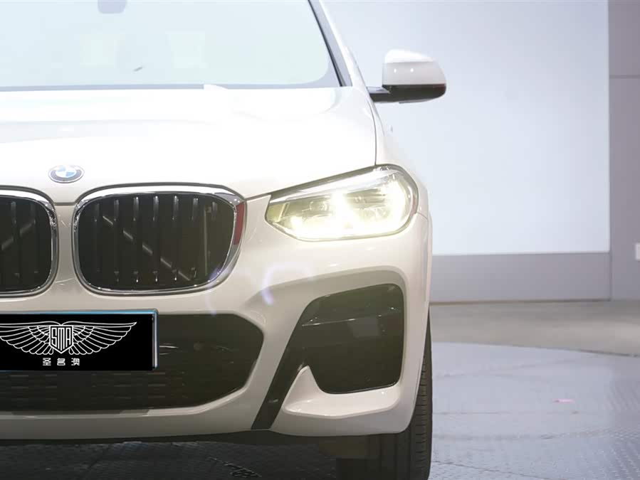 BMW X4 2020 #5 BMW X4 2020 car image #5