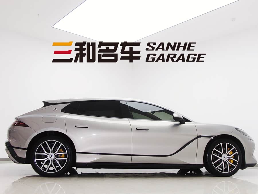 Denza Z9GT 2024 car image #5