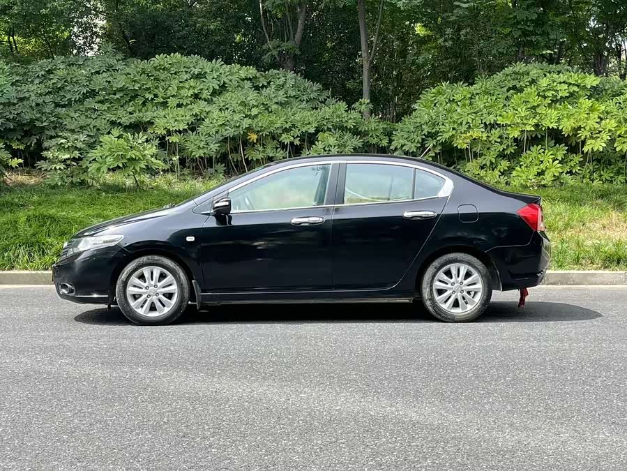 Honda City Classic 2013 immagine di auto #5