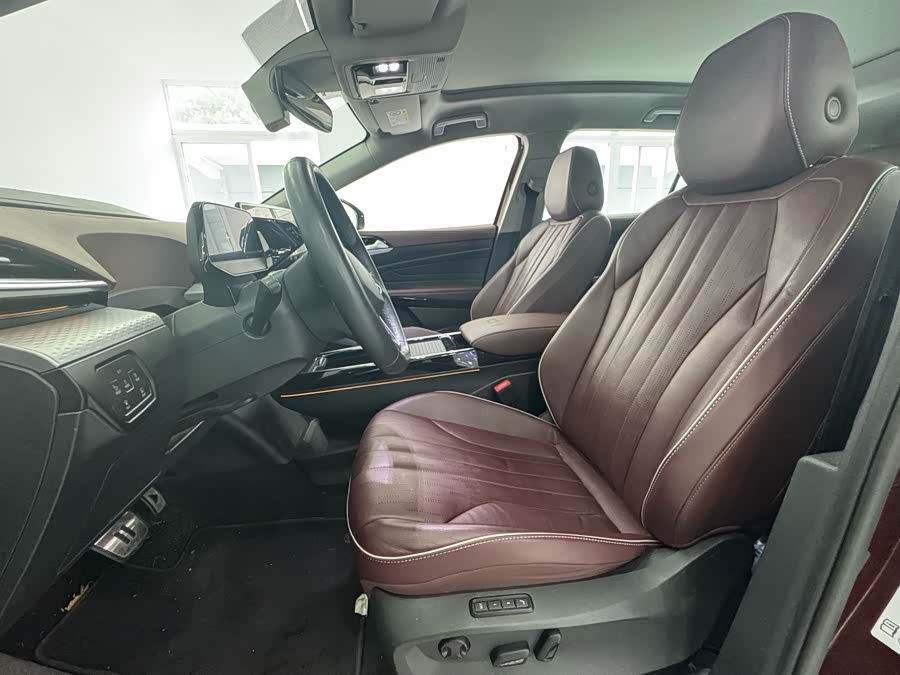 Volkswagen ID.6 X 2021 car image #5