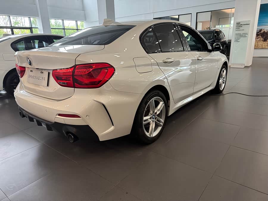 BMW 1 Series 2020 car image #5