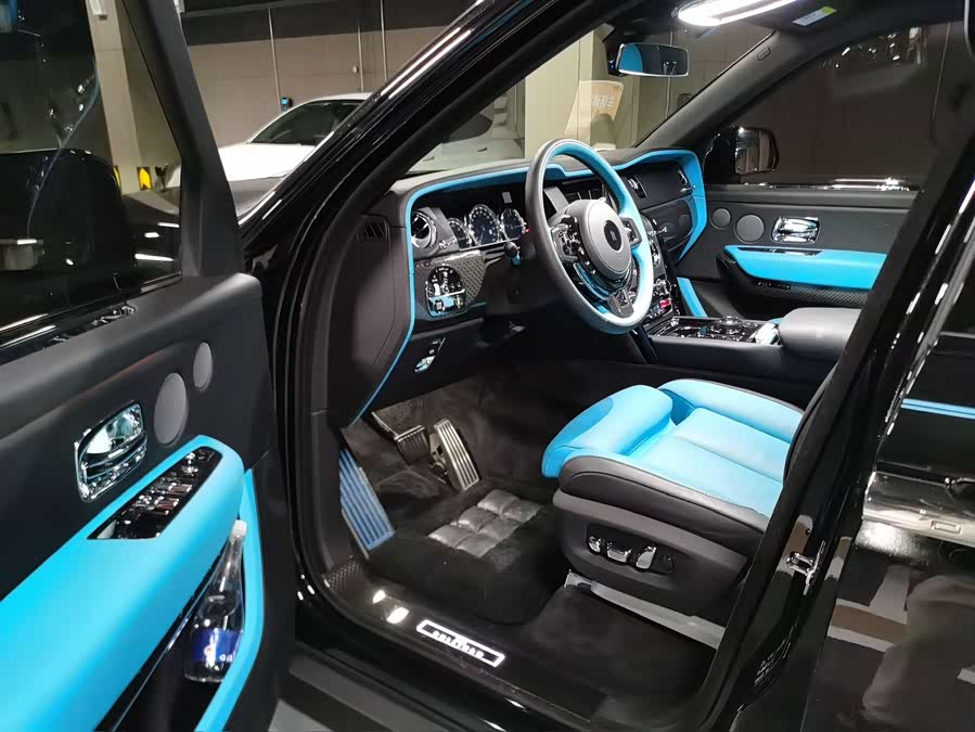 劳斯莱斯 库里南 2023 汽车图片 #5