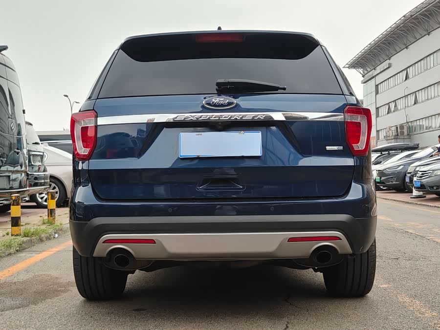 Ford Explorer (Imported) 2015 car image #5