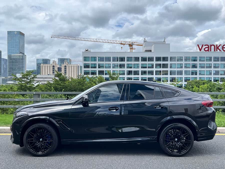 BMW X6 M 2024 car image #5