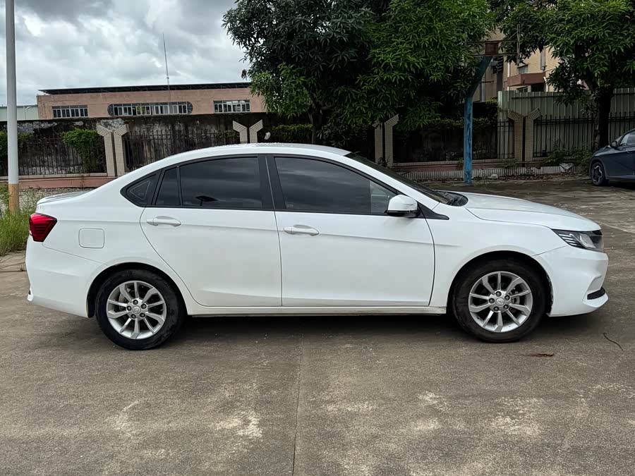 Soueast A5 Wing Dance 2020 #5 Soueast A5 Wing Dance 2020 car image #5