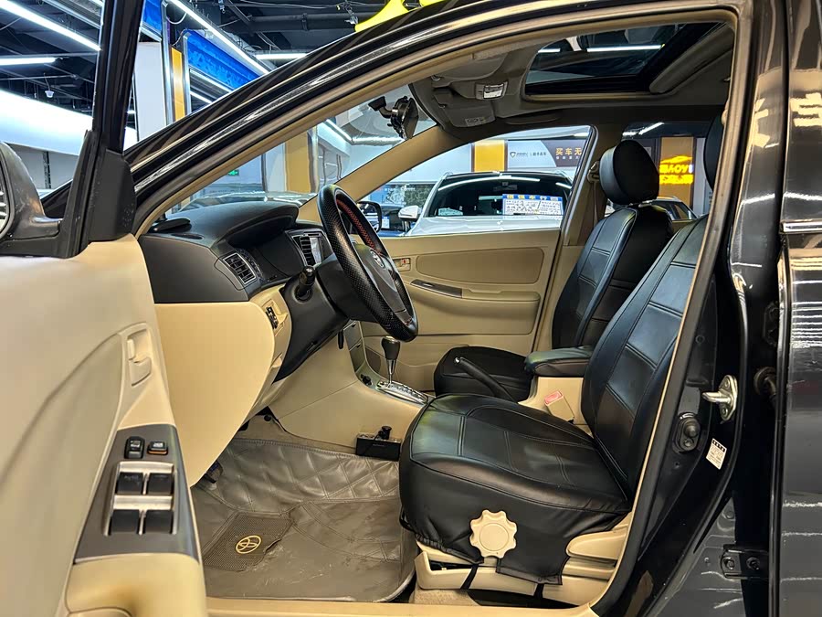 Toyota Corolla (Classic) 2013 immagine di auto #5