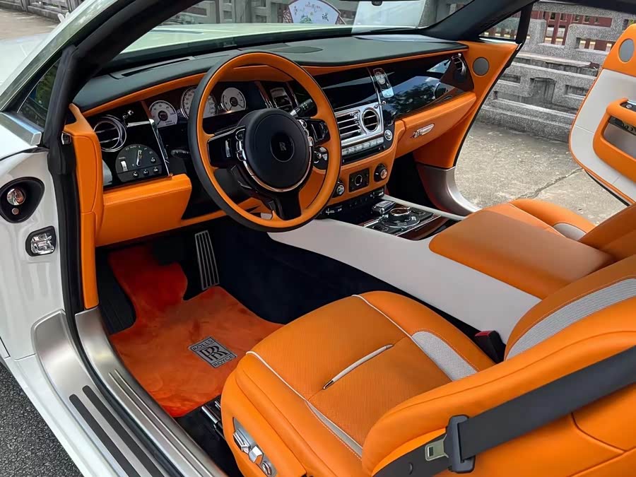 Denza Wraith 2021 #5 Denza Wraith 2021 car image #5