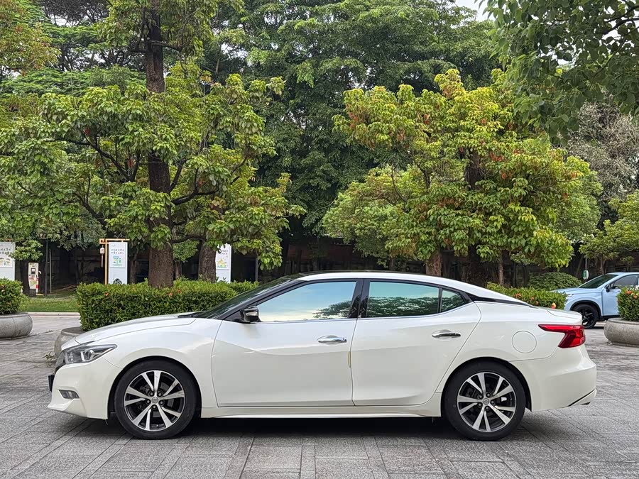 Nissan Maxima 2018 صورة سيارة #5
