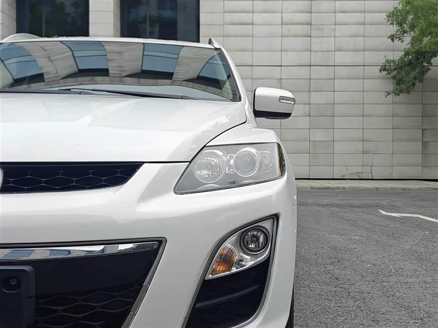 Mazda CX-7 (Imported) 2010 car image #5