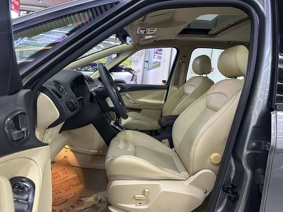 Ford S-MAX 2010 immagine di auto #5