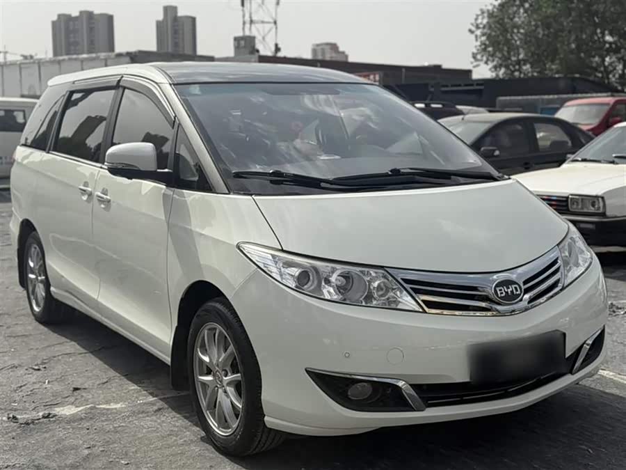 BYD M6 2016 #5 BYD M6 2016 car image #5