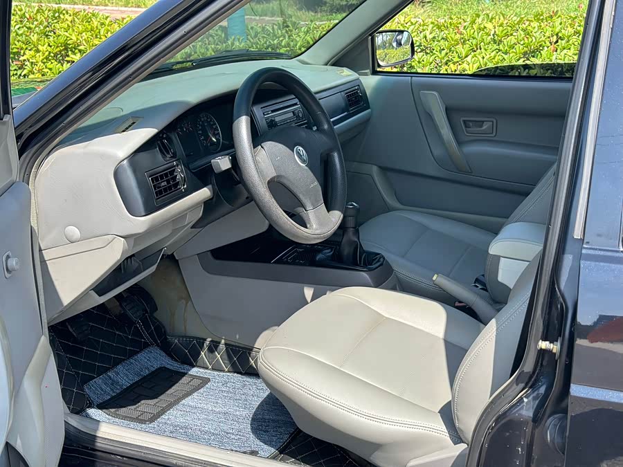 Volkswagen Santana Vista 2013 #5 Volkswagen Santana Vista 2013 car image #5