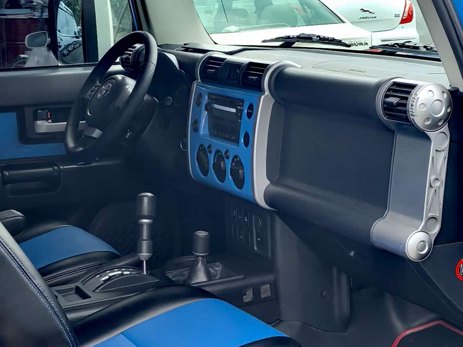 Toyota FJ Cruiser 2008 car image #5