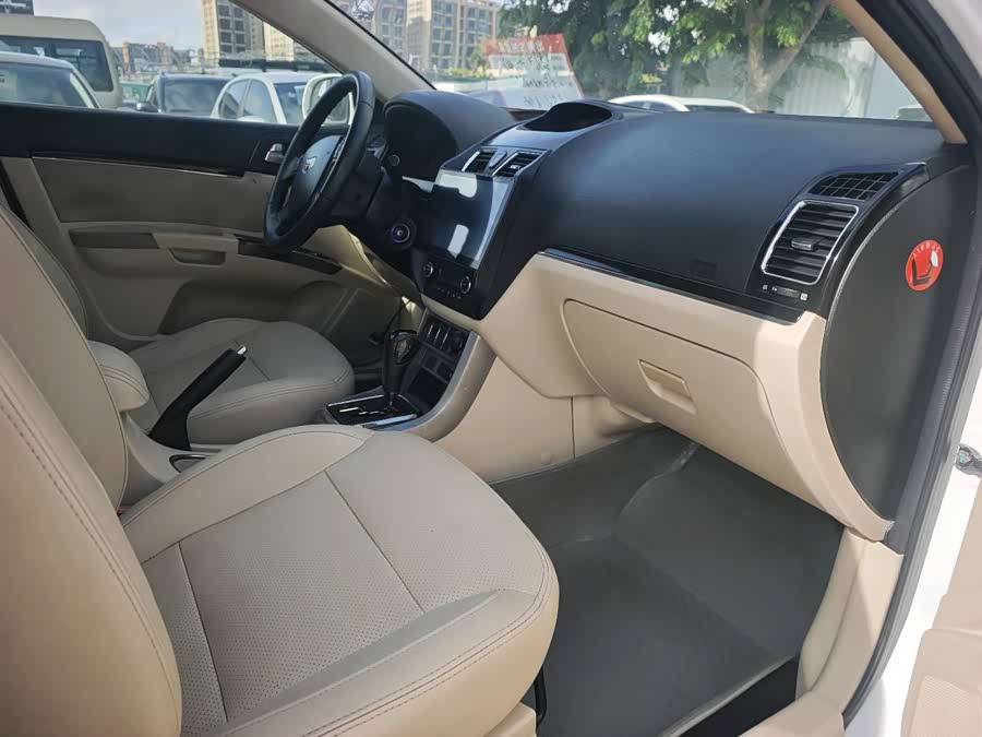 GEELY Emgrand Classic 2014 car image #5