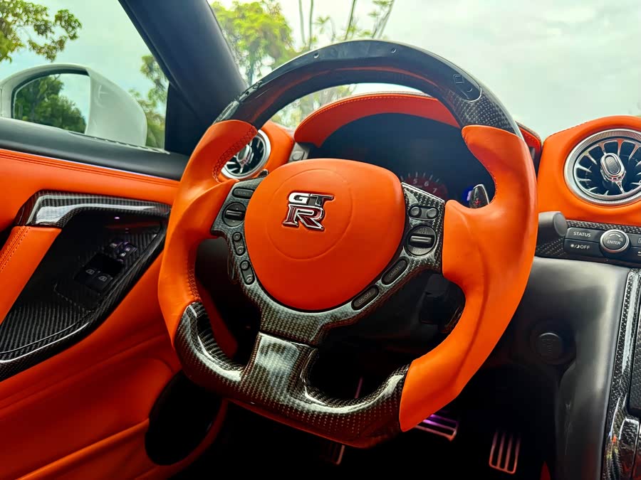 日产 日产GT-R 2010 汽车图片 #5