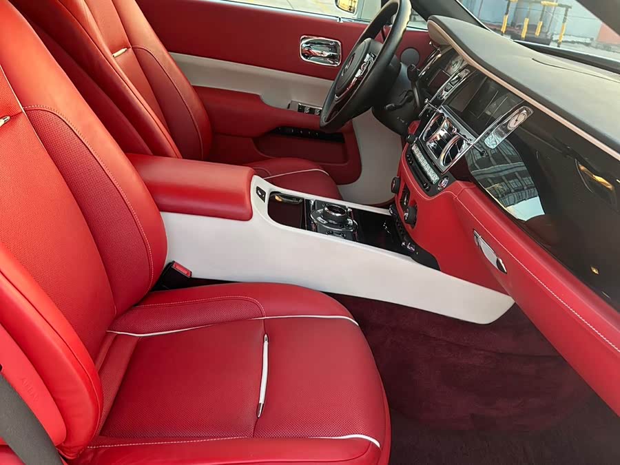 劳斯莱斯 魅影 2018 汽车图片 #5