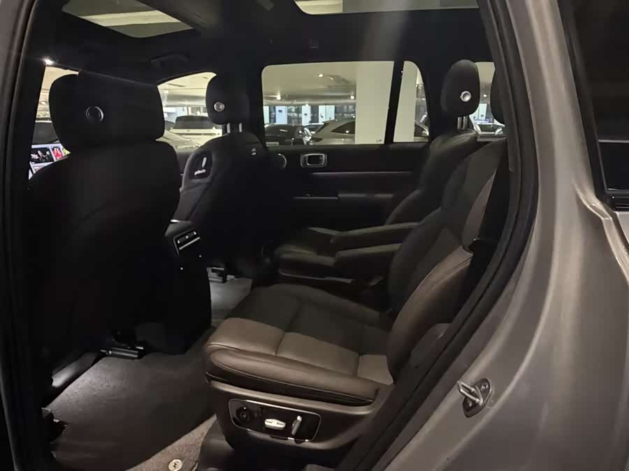 Li L9 2022 صورة سيارة #5