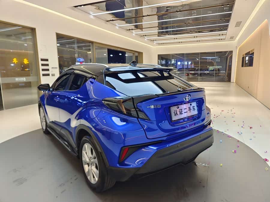 Toyota Izoa 2022 car image #5