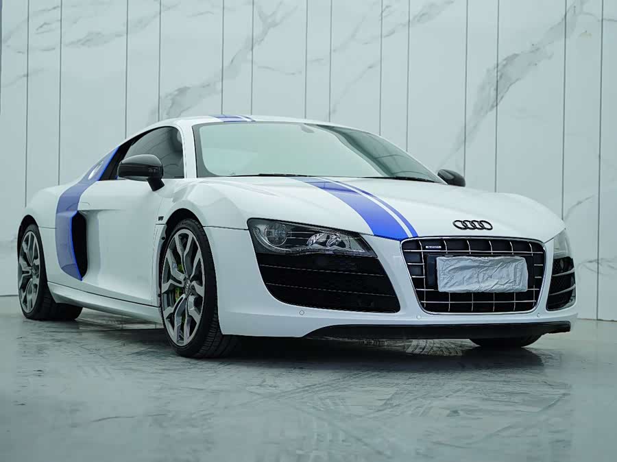 Audi R8 2013 #5 Audi R8 2013 car image #5