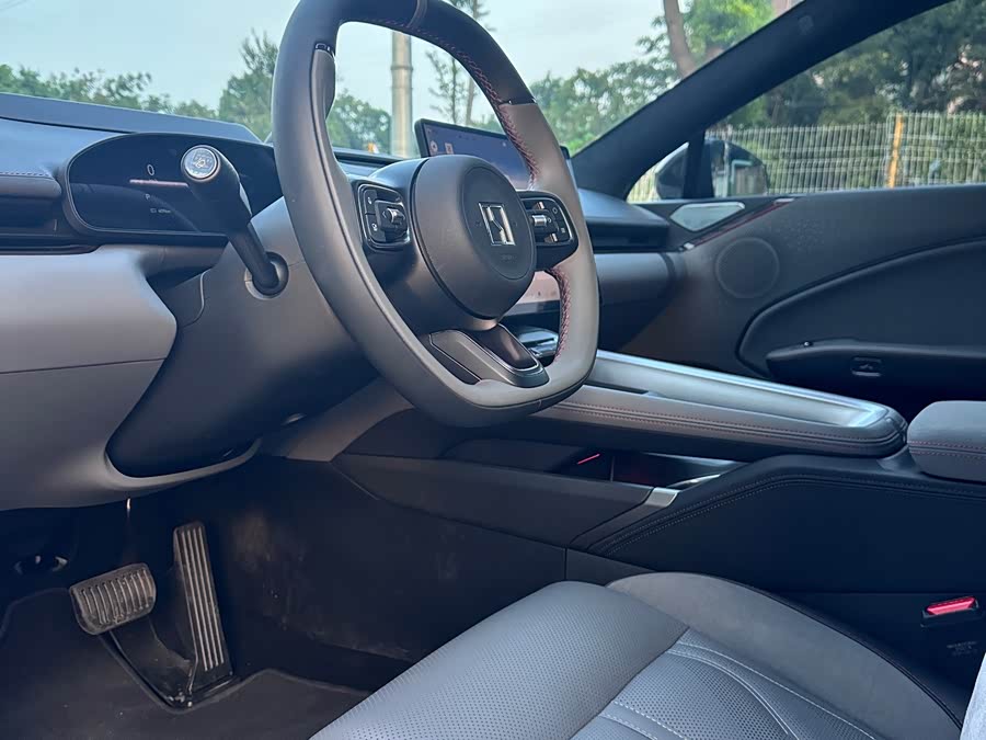 极氪 极氪007GT 2025 汽车图片 #5