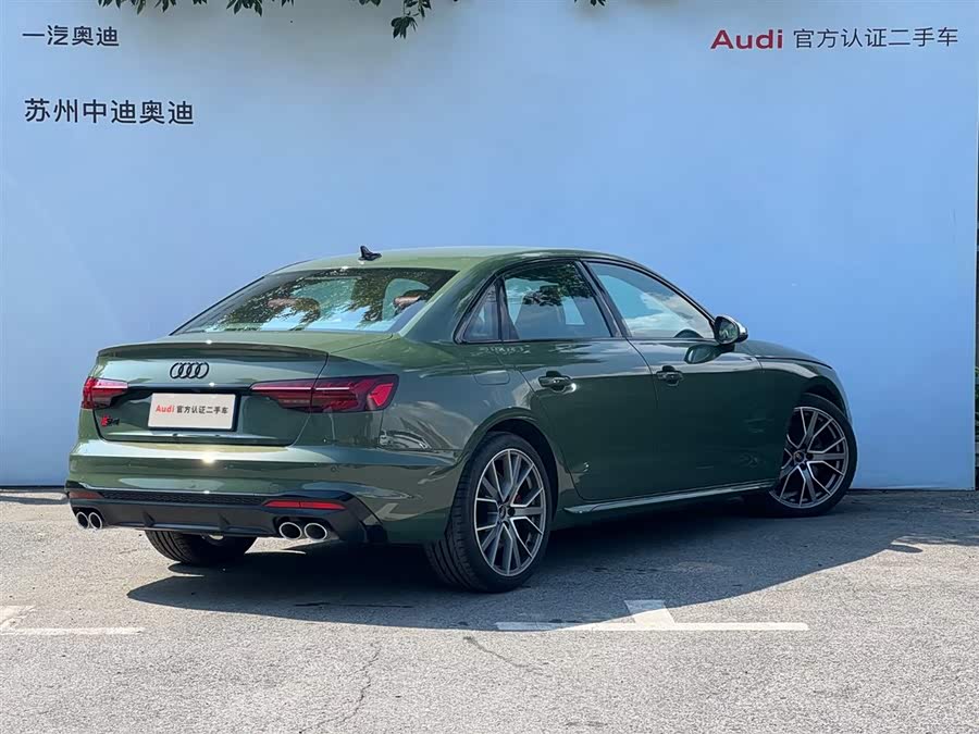 Audi S4 2023 car image #5