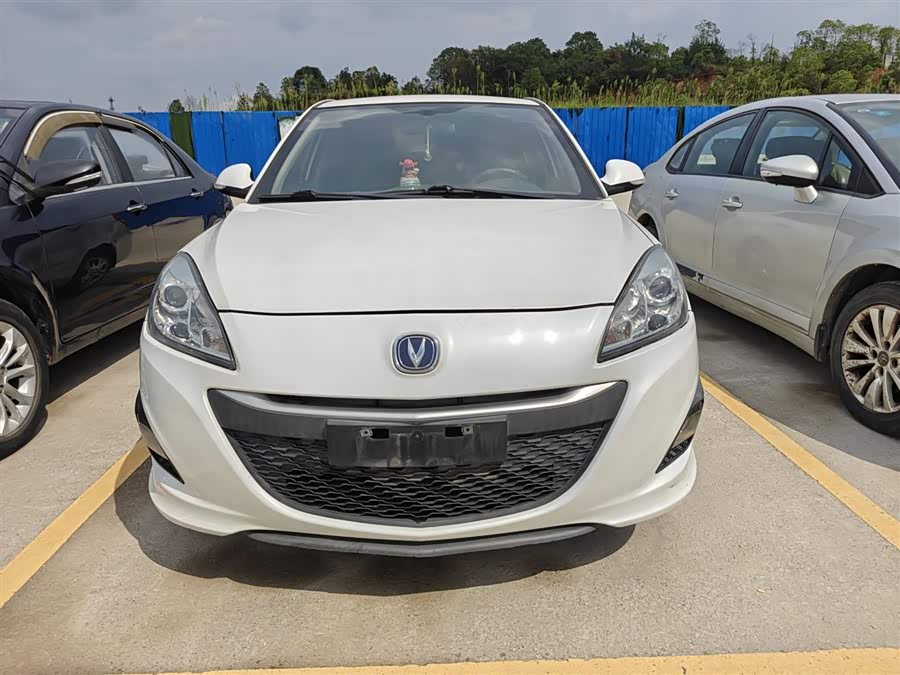 Changan Alsvin V5 2014 car image #5