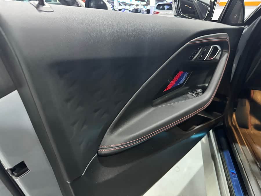 BMW M240i 2024 #5 BMW M240i 2024 car image #5