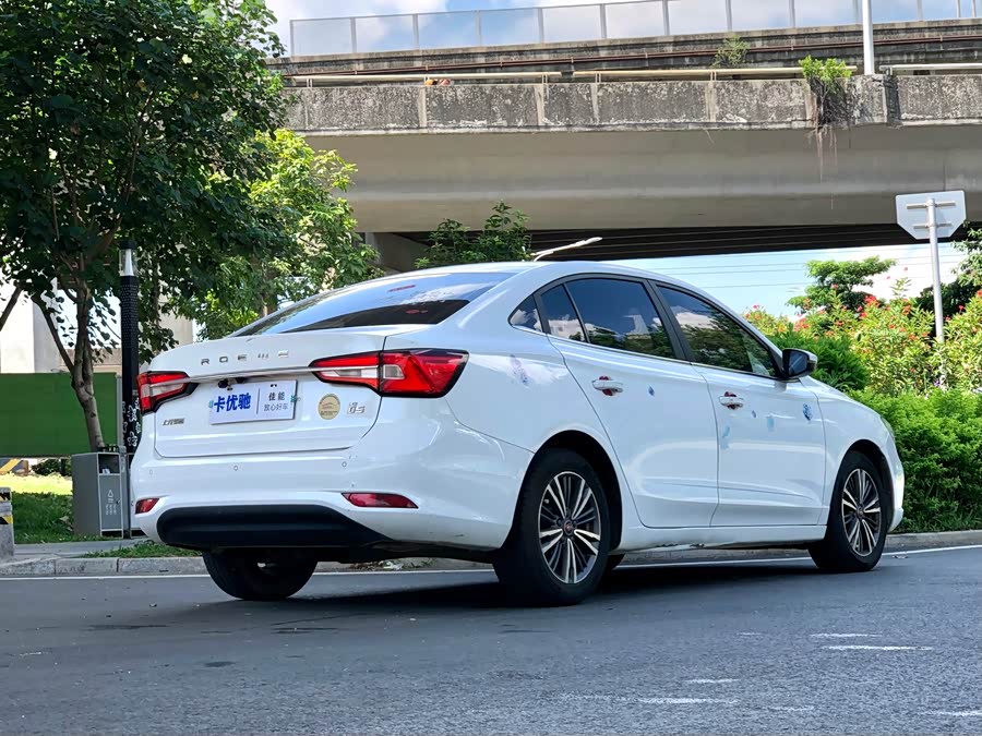 Roewe i5 2019 #5 Roewe i5 2019 car image #5