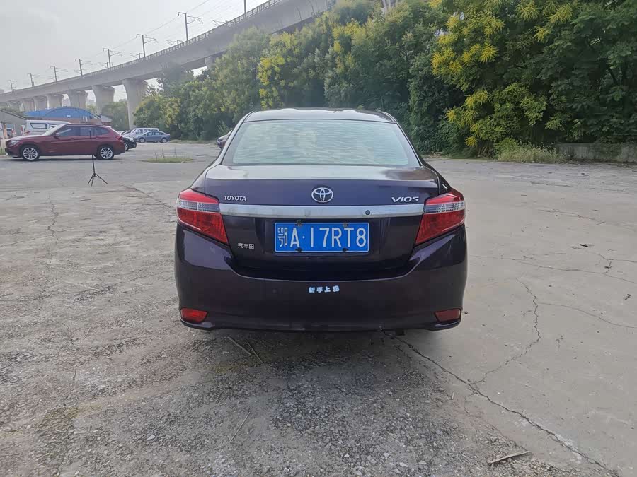 Toyota Vios 2015 изображение автомобиля #5