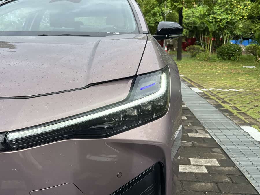 BYD e1 2023 #5 BYD e1 2023 car image #5