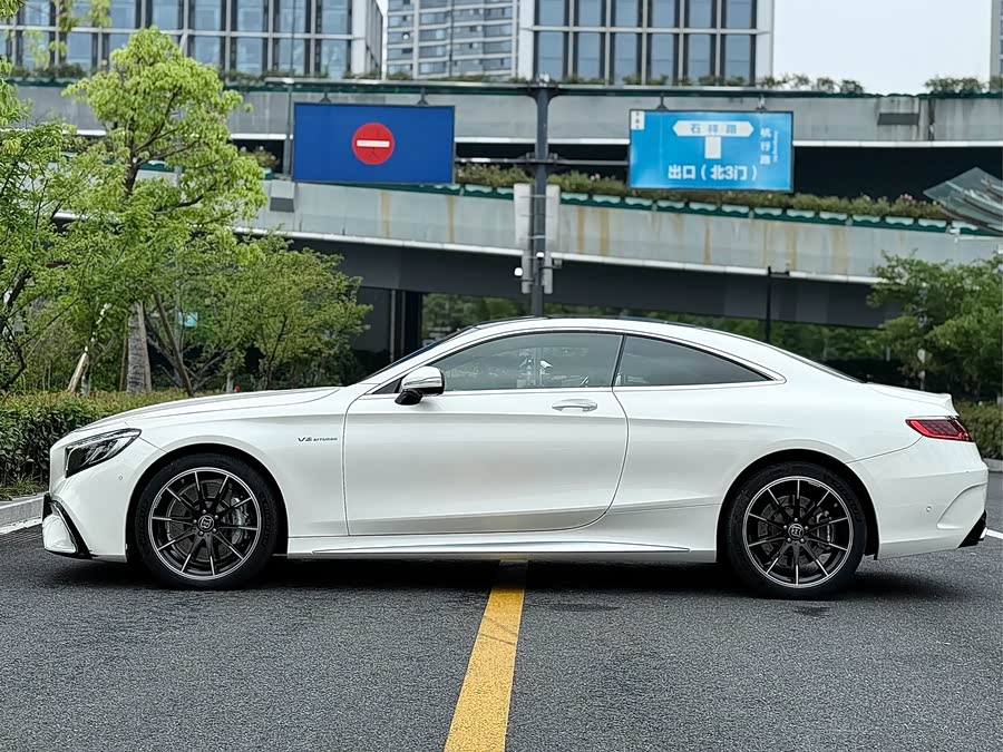 Mercedes-Benz S AMG 2016 car image #5