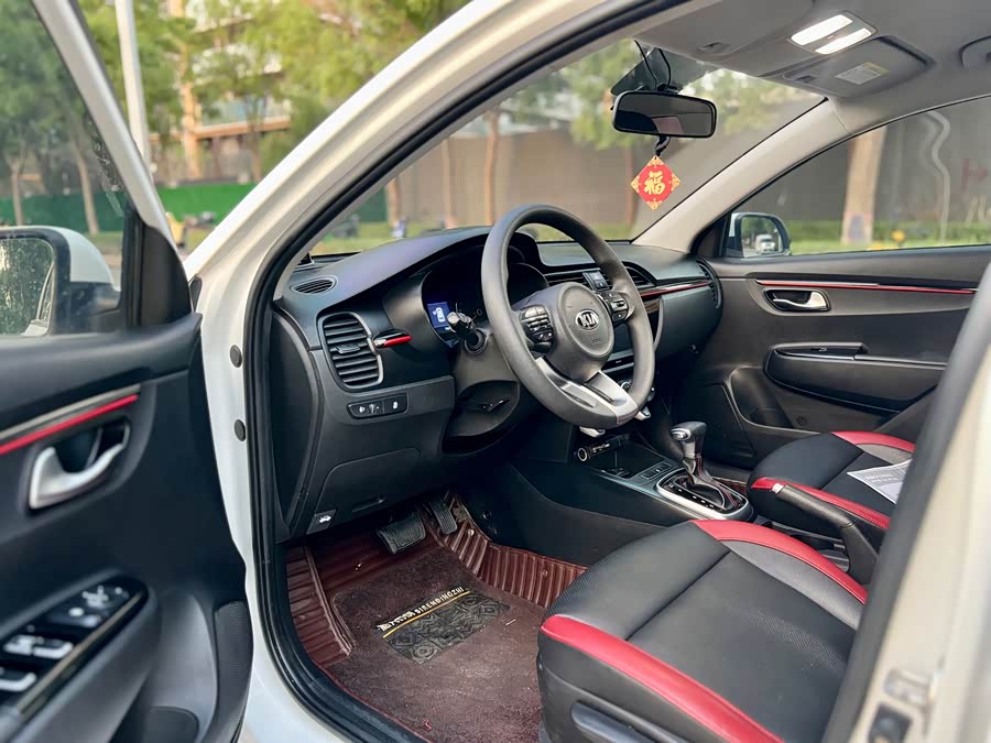 Kia Rio Cross 2018 صورة سيارة #5