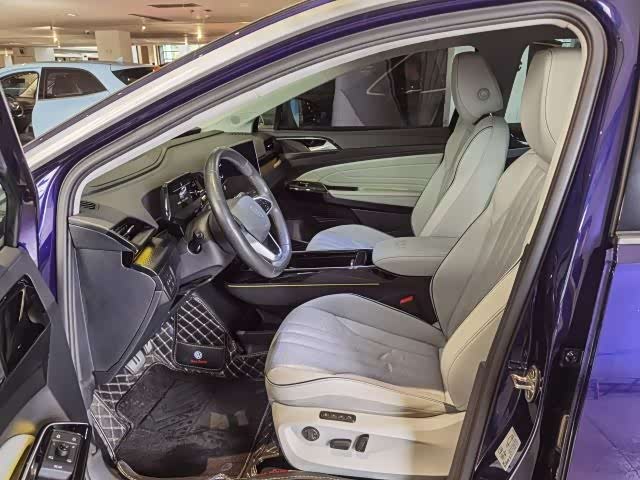 Volkswagen ID.6 X 2021 car image #5