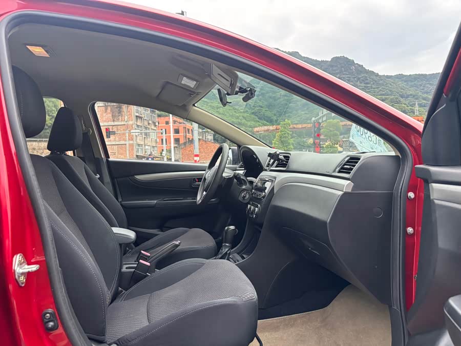 铃木 启悦 2016 汽车图片 #5