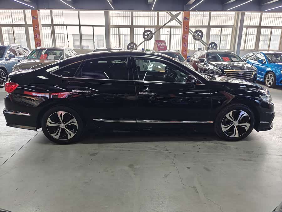 Honda Spirior 2017 immagine di auto #5