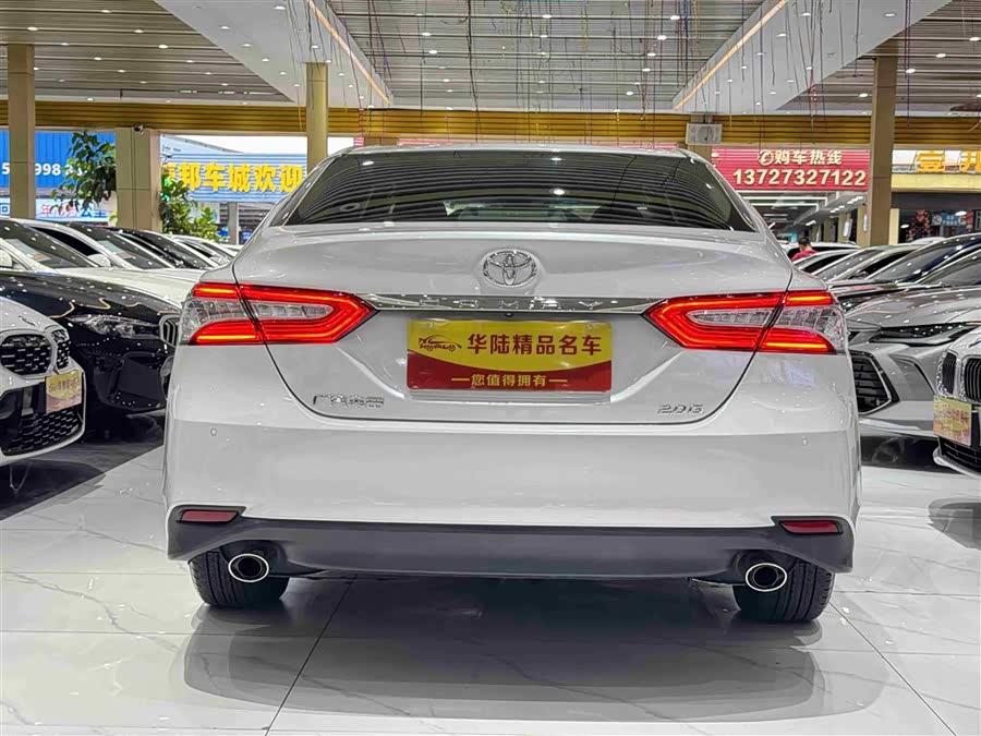 Toyota Camry 2020 car image #5
