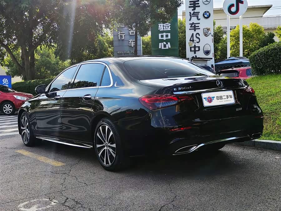 Mercedes-Benz E Class New Energy 2022 car image #5