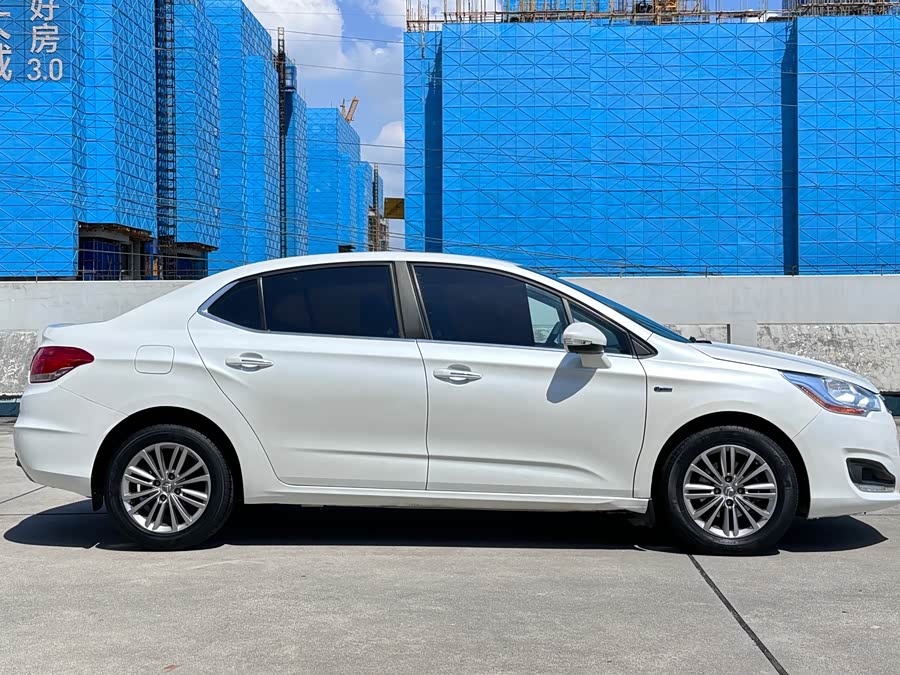 Citroen C4L 2015 car image #5