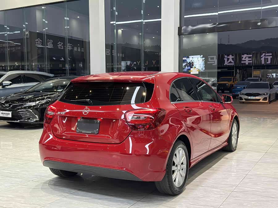 Mercedes-Benz A Class (Imported) 2015 car image #5