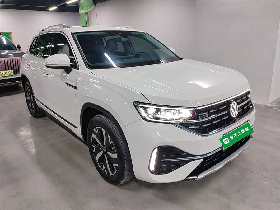 Volkswagen Tayron GTE 2023 car image #5