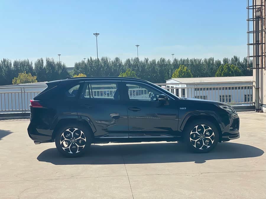 Toyota Wildlander New Energy 2023 #5 Toyota Wildlander New Energy 2023 car image #5