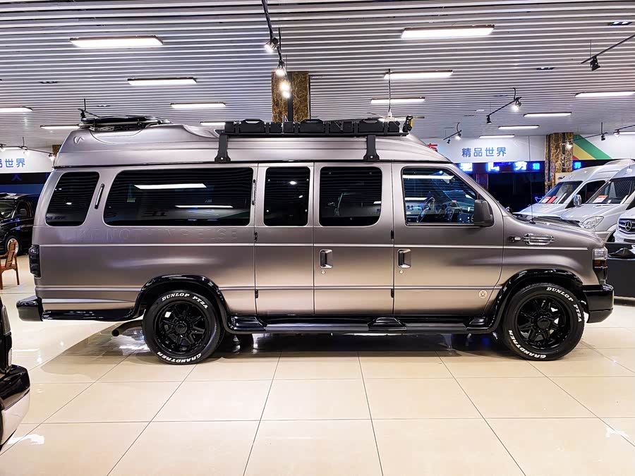 Ford E350 2010 car image #5