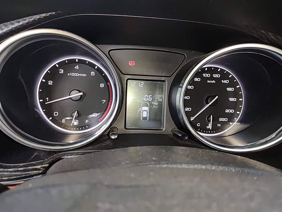 众泰 众泰T300 2018 汽车图片 #5