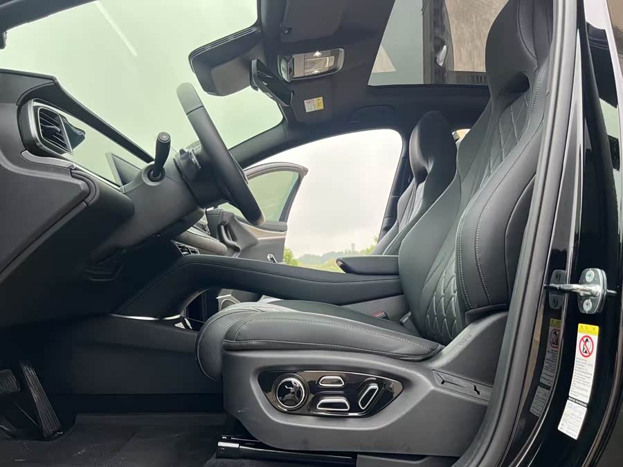 BYD Sea Lion 07 EV 2024 car image #5